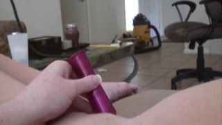 Using her small toy to please herself 2 girls sex