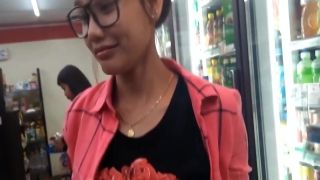 Horny sextourist is eating her pussy ghombol com